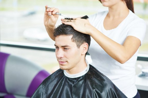 Salon de coiffure pour coupe moderne homme Chamalières